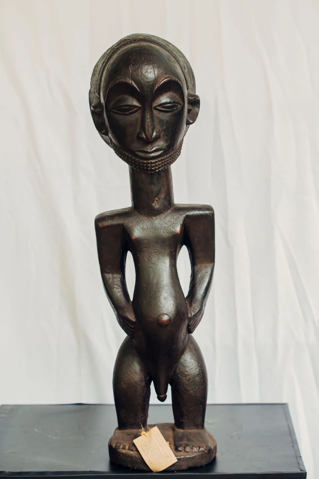 LUBA MALE STATUE