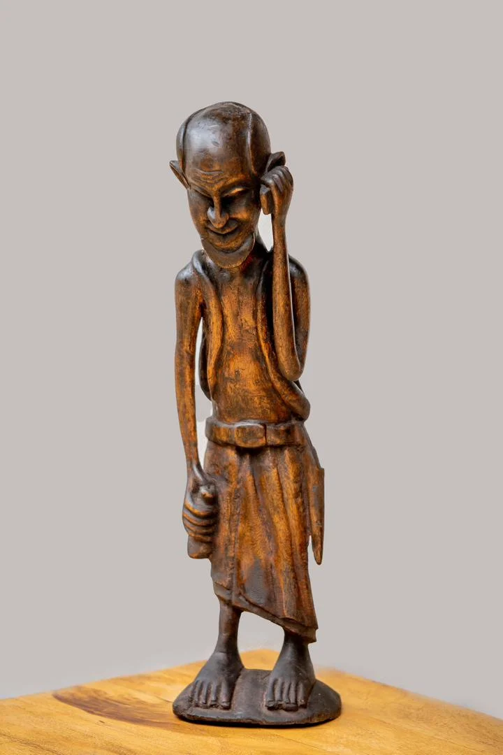 ZARAMU OLD MAN CARVINGS